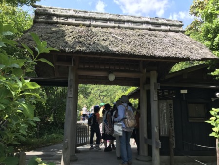 Sanmon  gate at Tokeiji temple in Kamakura