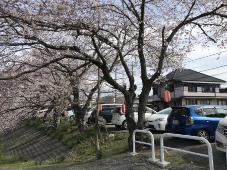 Free parking lot in Ryuganbuchi 